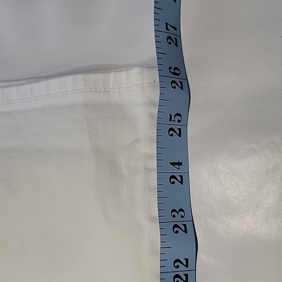 Lucky Brand White Mollie Crop Jeans, Size 8/29, EUC - Picture 7 of 8